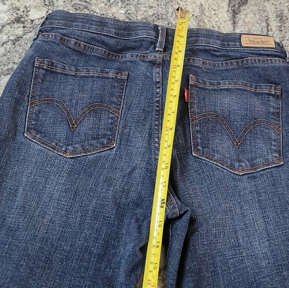 LIKE NEW - Levi's 525 Dark Blue Straight Leg Jeans - Picture 6 of 9